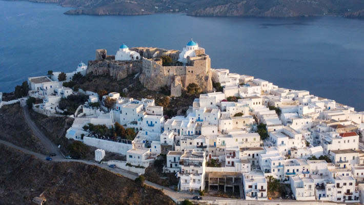 chora widok na zamek z góry Astypalaia