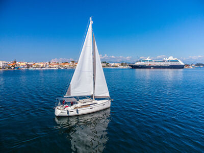 Bavaria CRUISER 37 Happy Jack - zdjęcie