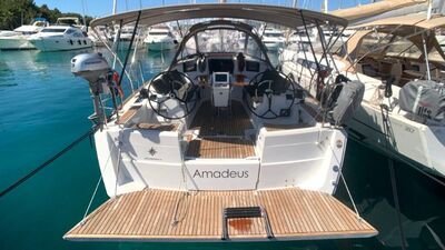 Sun Odyssey 389 Amadeus - zdjęcie