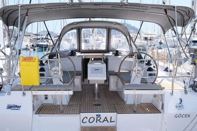 Bavaria C38 Coral - zdjęcie