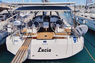 Bavaria C42 Lucia - zdjęcie