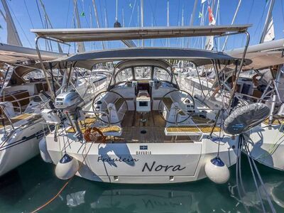 Bavaria C42 Fräulein Nora - zdjęcie