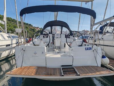 Sun Odyssey 389 Cash - zdjęcie